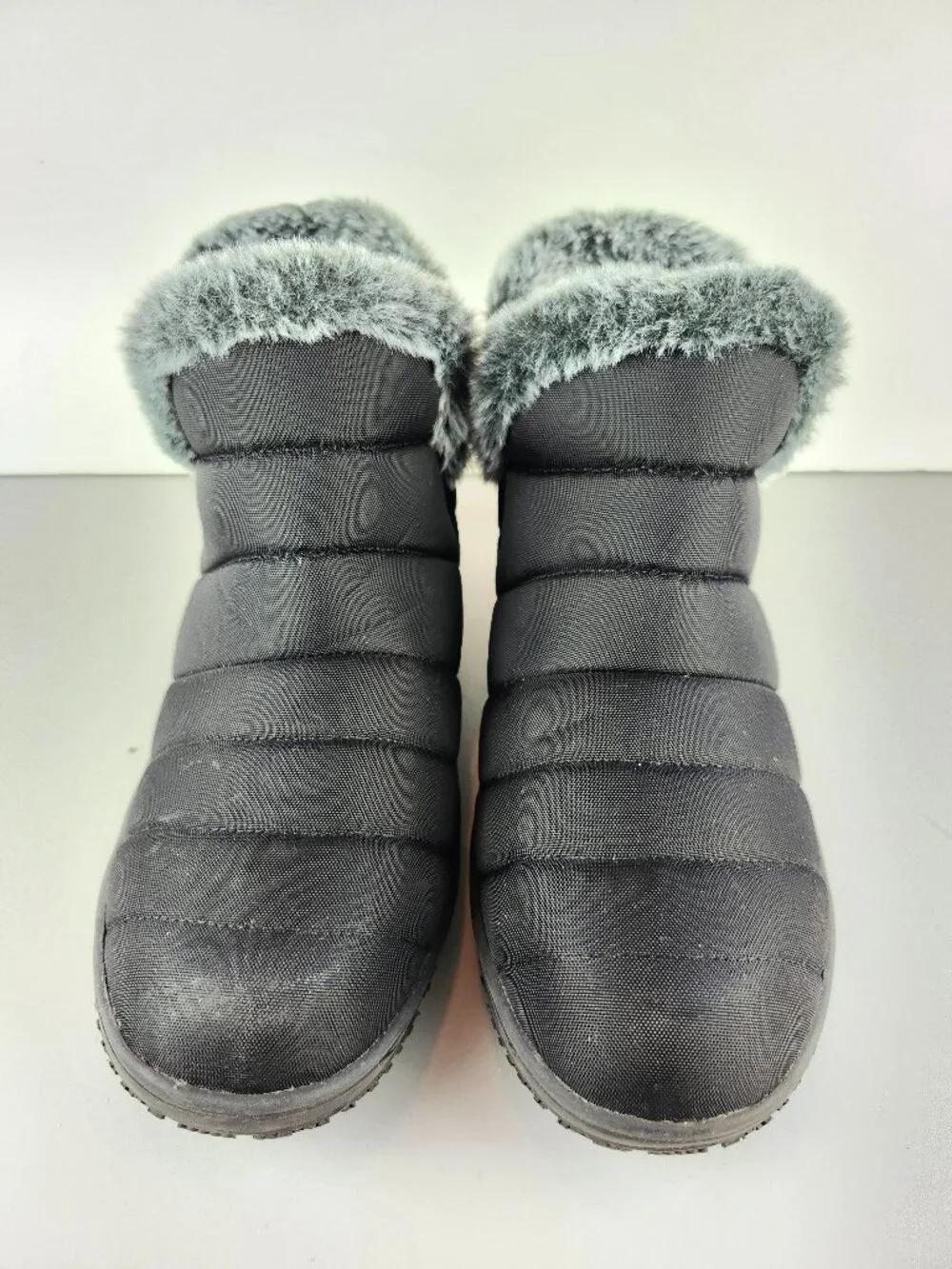 Minnetonka Northtown Boot - Women's Size 9